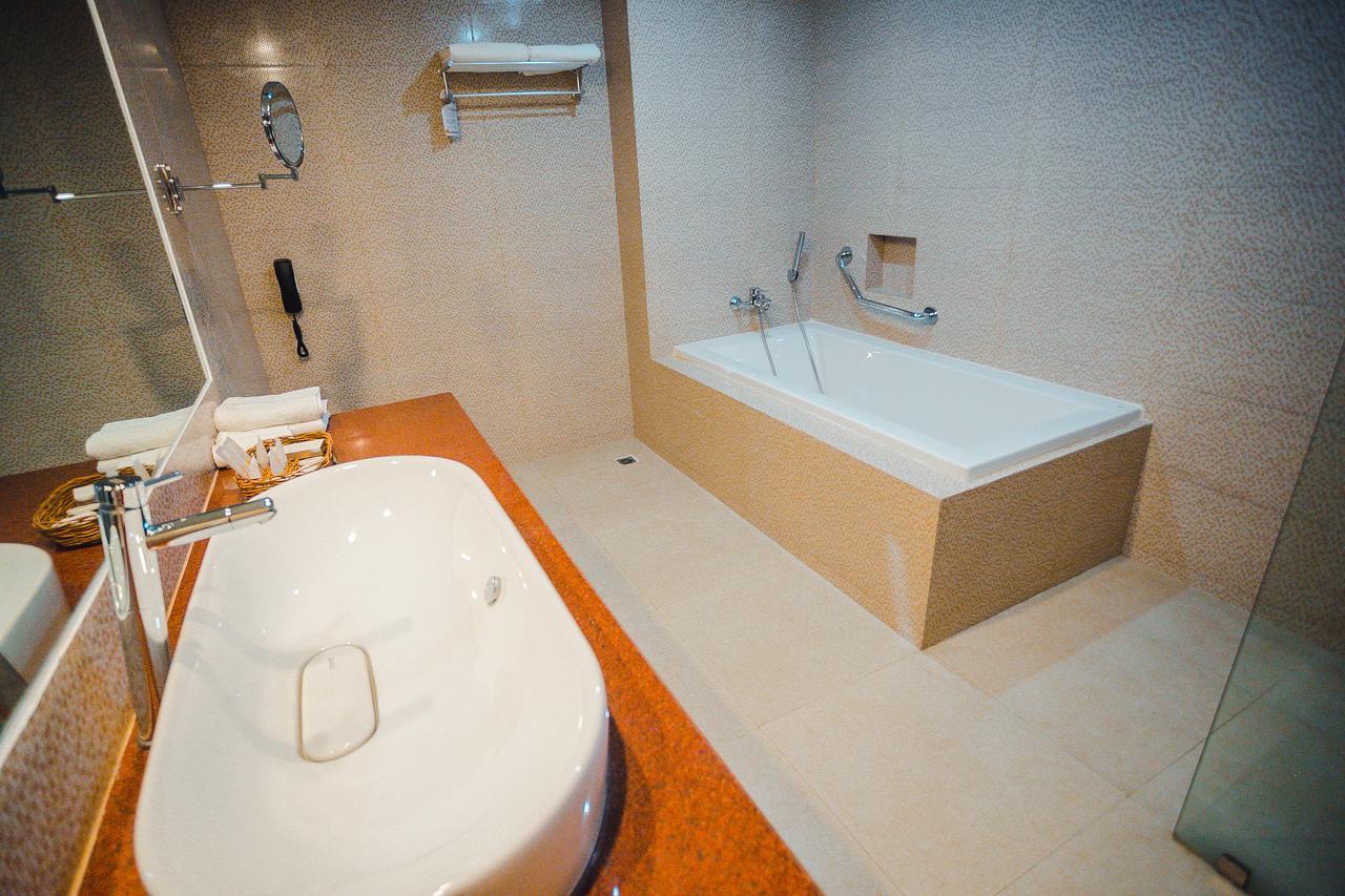 Butuan Grand Palace Hotel Butuan City Екстер'єр фото