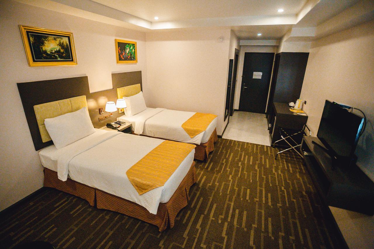 Butuan Grand Palace Hotel Butuan City Екстер'єр фото